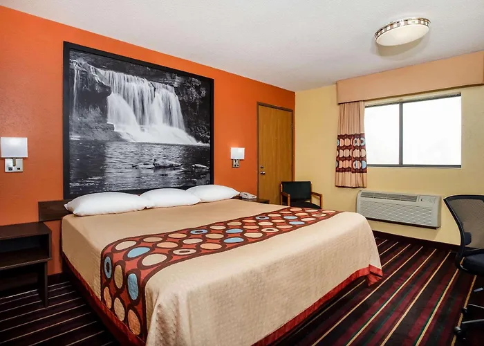 Super 8 By Wyndham Crawfordsville