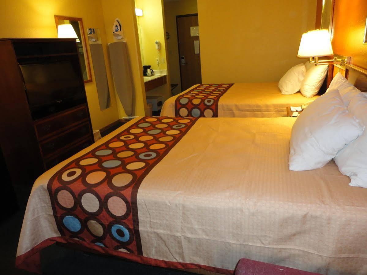 Super 8 By Wyndham Hotel Crawfordsville